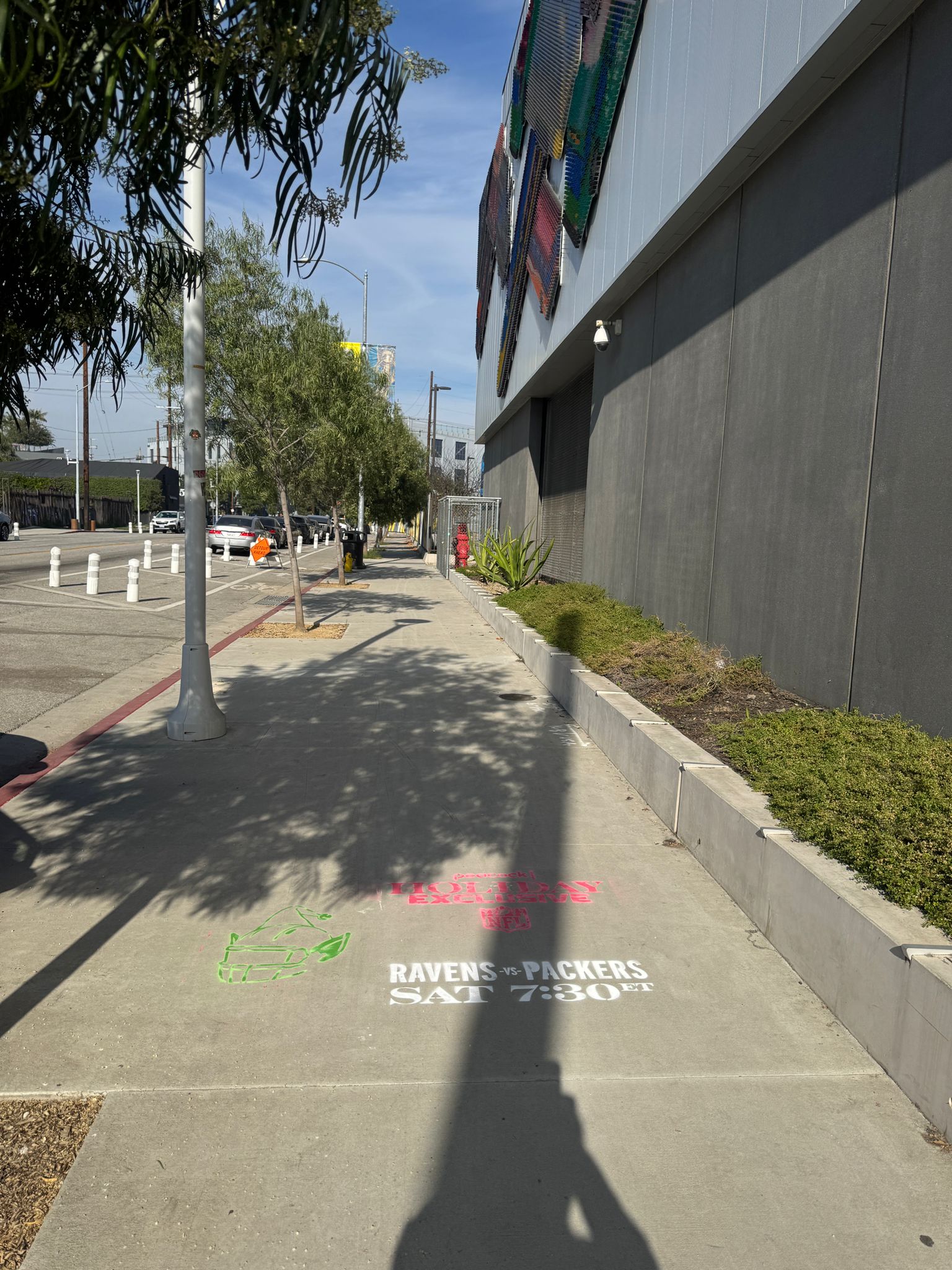 Stencil 8.2 Arts District Hope St